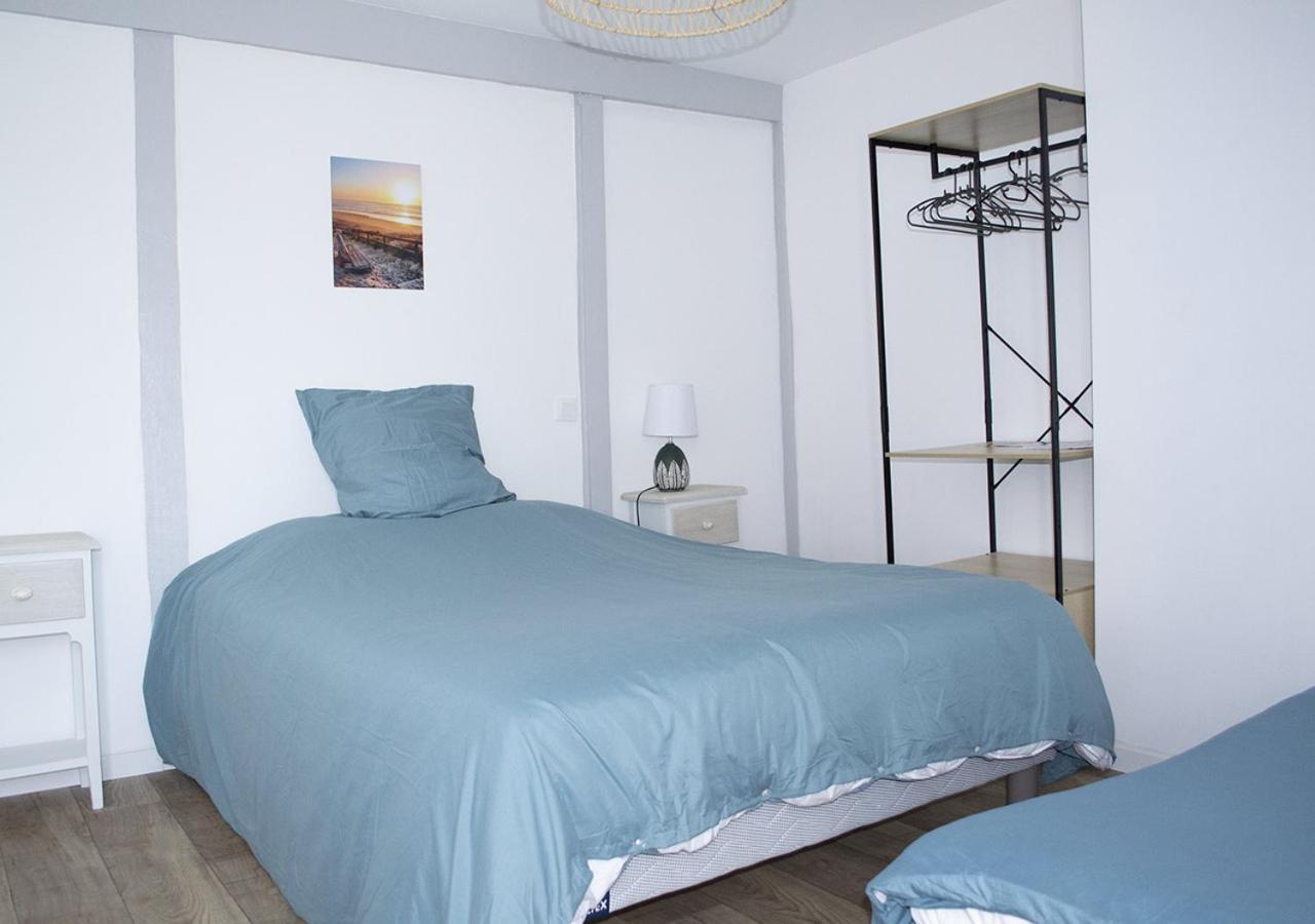 Gite Villa Paul Herm Bagian luar foto