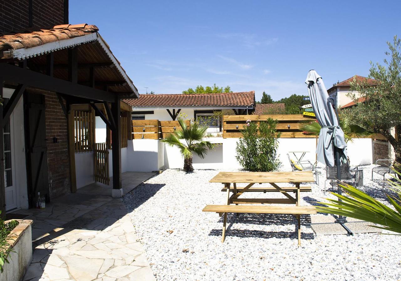 Gite Villa Paul Herm Bagian luar foto