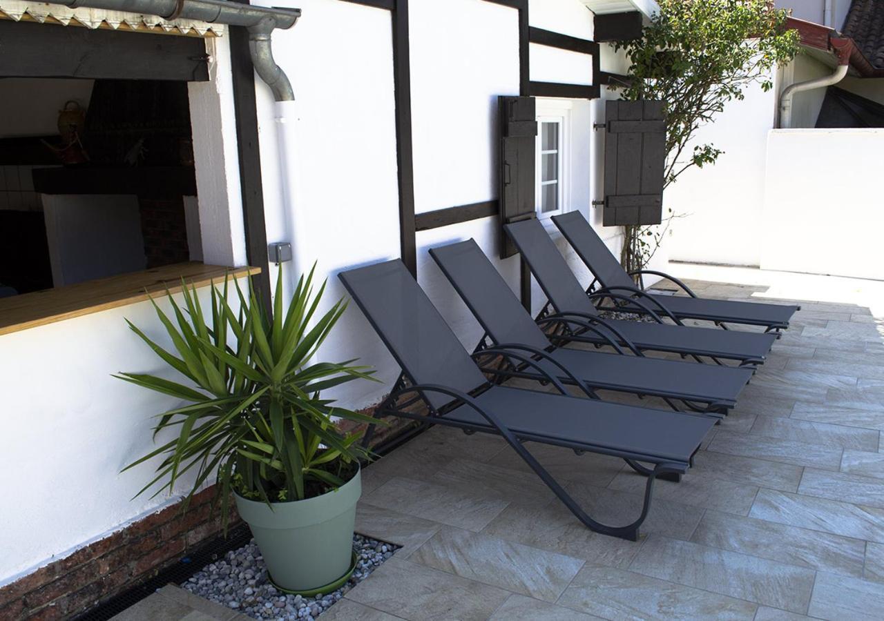 Gite Villa Paul Herm Bagian luar foto
